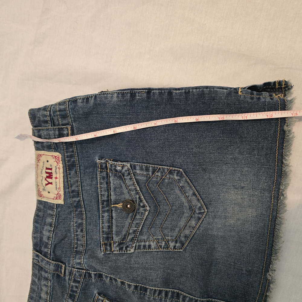 YMI Classic Denim Women's Jeans - Picture 8 of 15
